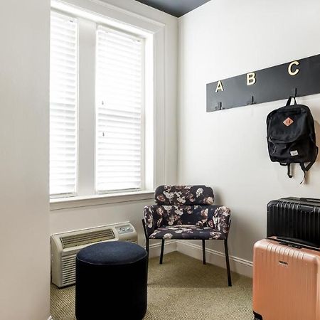 Dupont Circle Embassy Inn By Found Washington Eksteriør billede